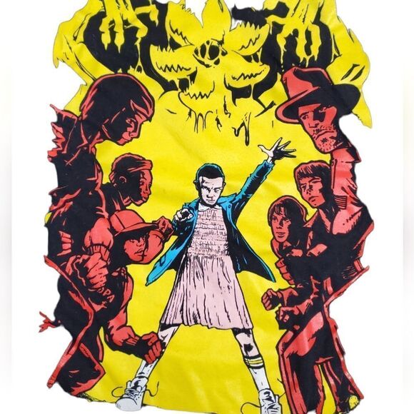 LOOTCRATE Stranger Things graphic shirt M - Picture 4 of 6